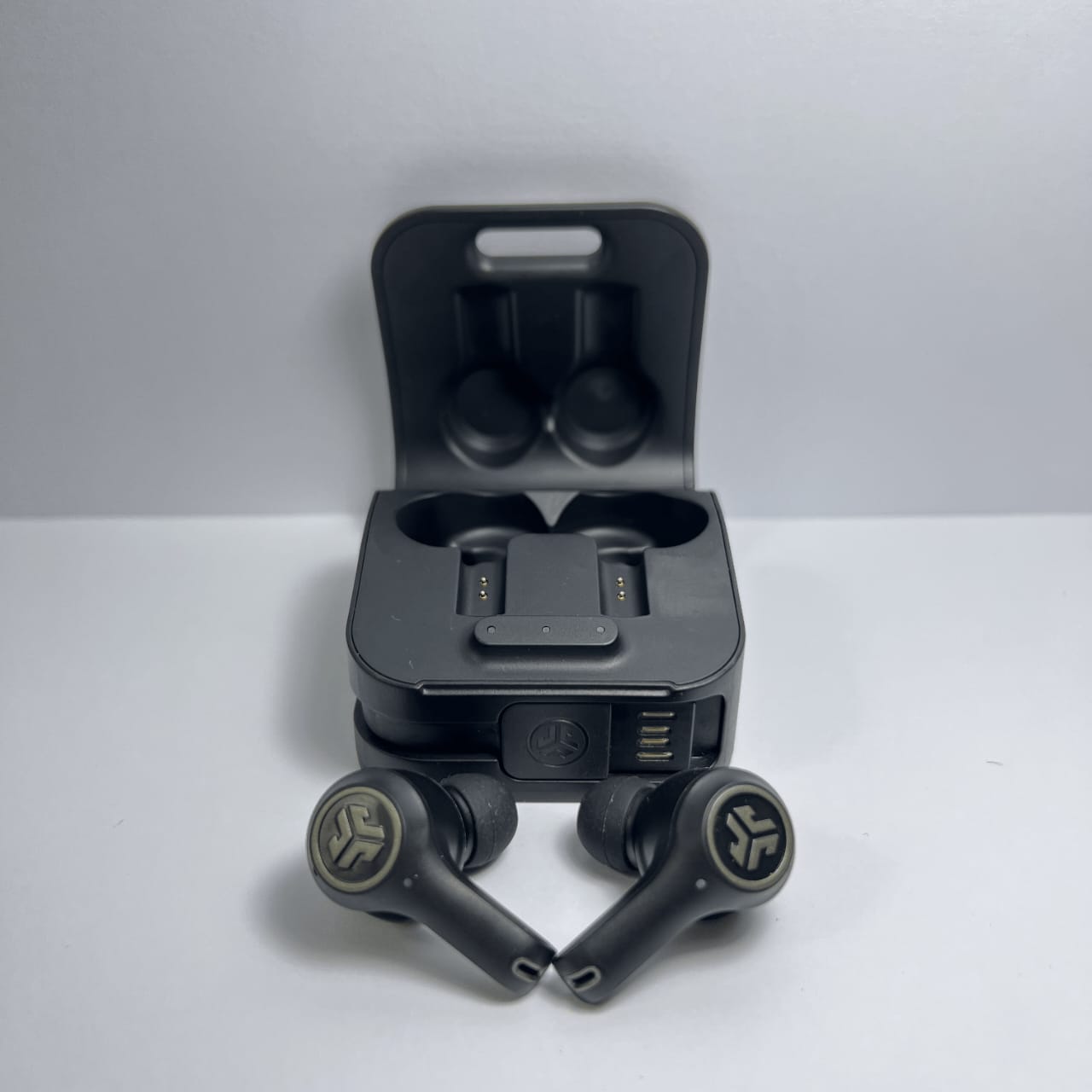 JLAB Earbuds EpicAir ANC - True Wireless